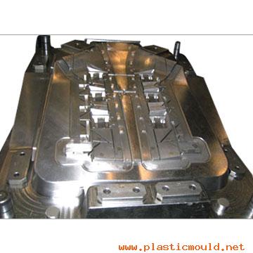 AUTO PARTS MOULD