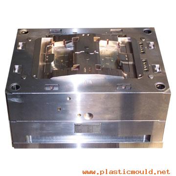 plastic injection mould