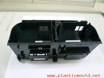 plastic mold