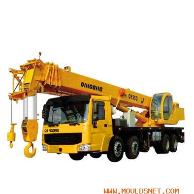 TRUCK CRANE