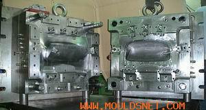 Plastic Injection Mold - Auto Parts Mold