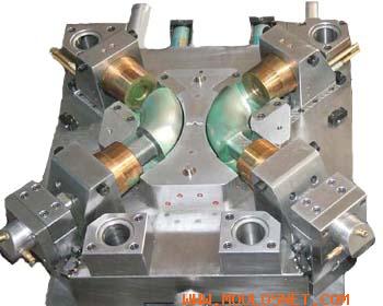 plastic injection mould