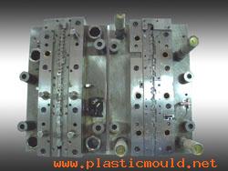 plastic injection mould